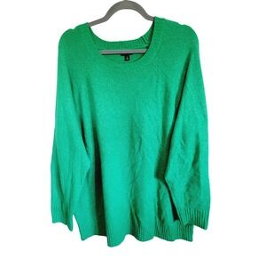 Torrid 2 Sweater Womens 2X Bright Green Pullover Very Soft L/S Stretch Round Nck